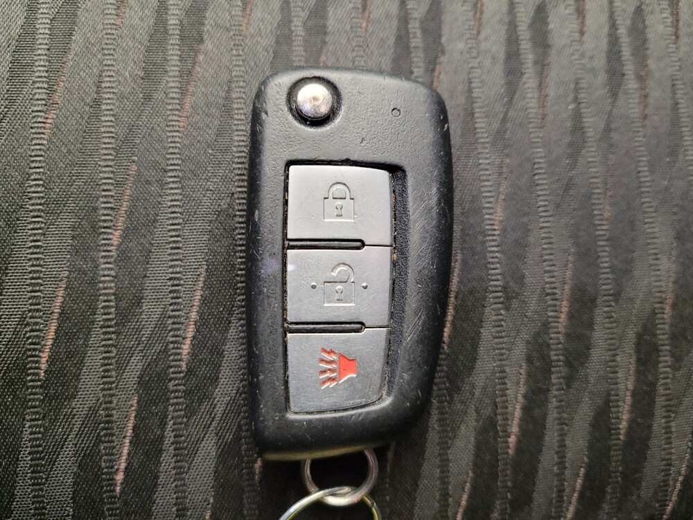 2018 Nissan Rogue in Miamisburg, OH 45342 - 18091217 32