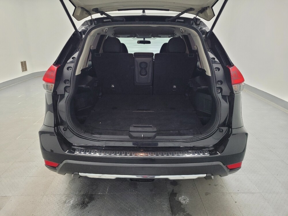 2018 Nissan Rogue in Miamisburg, OH 45342 - 18091217 29