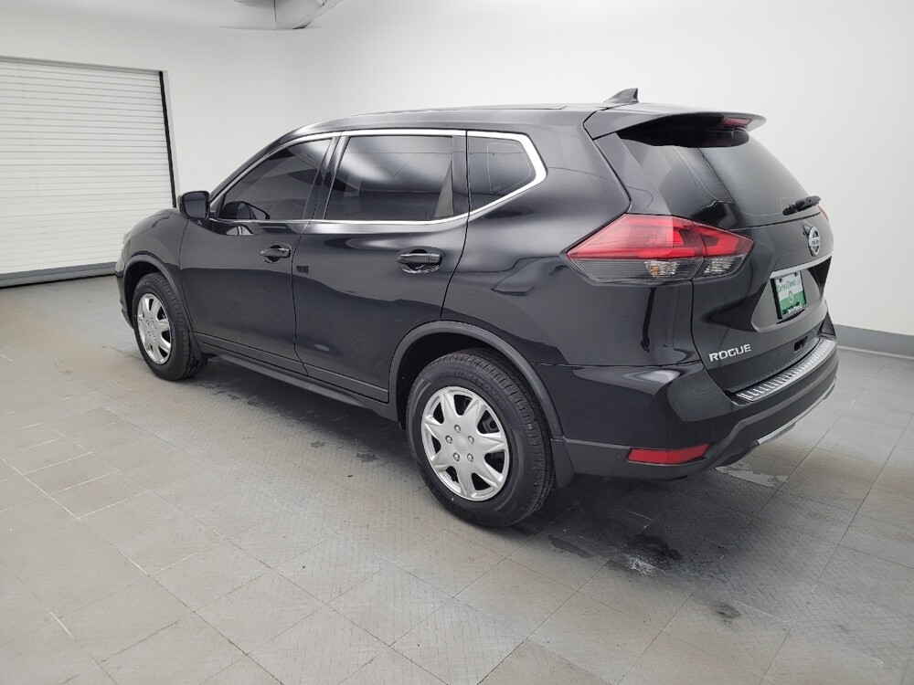 2018 Nissan Rogue in Miamisburg, OH 45342 - 18091217 3