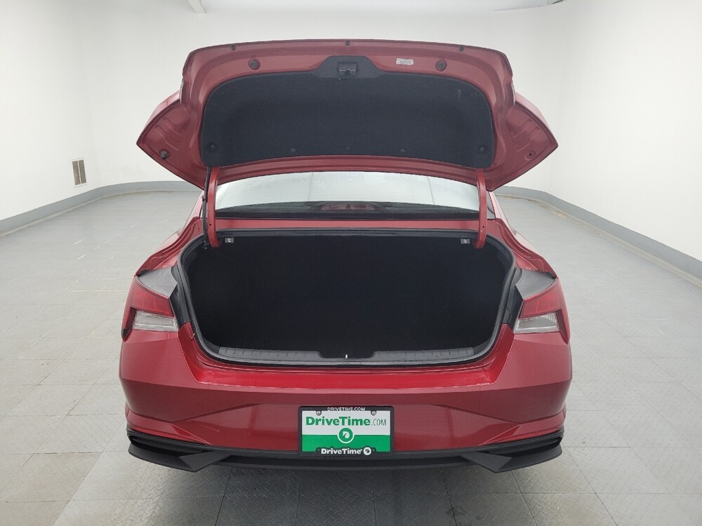 2021 Hyundai Elantra in Cincinnati, OH 45255 - 18091219 29