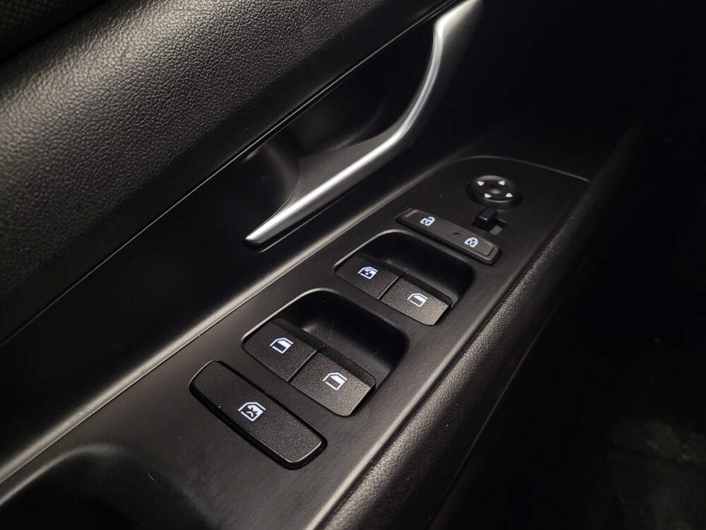 2021 Hyundai Elantra in Cincinnati, OH 45255 - 18091219 27