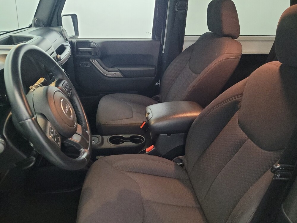 2013 Jeep Wrangler in Pittsburgh, PA 15236 - 18091221 17