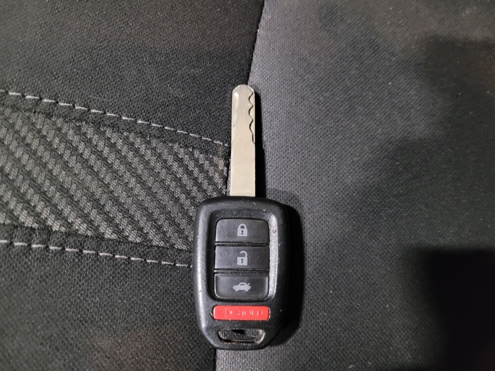 2017 Honda Civic in Owings Mills, MD 21117 - 18091225 32