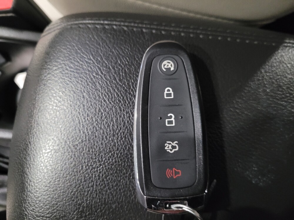 2018 Ford Focus in Glen Burnie, MD 21061 - 18091227 32