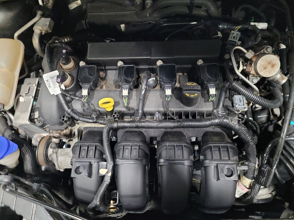 2018 Ford Focus in Glen Burnie, MD 21061 - 18091227 30