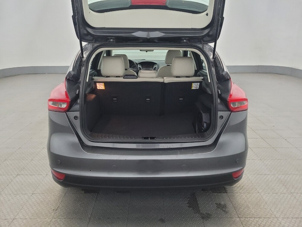 2018 Ford Focus in Glen Burnie, MD 21061 - 18091227 29