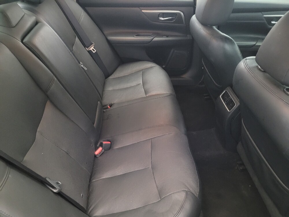 2014 Nissan Altima in Owings Mills, MD 21117 - 18091228 21