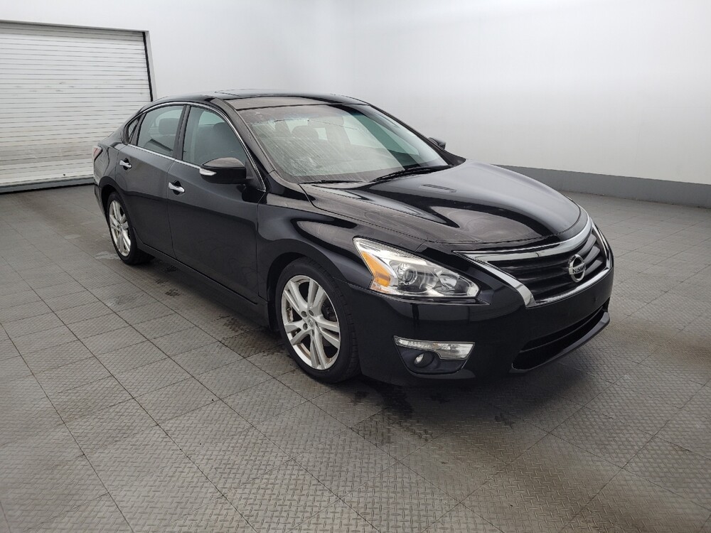2014 Nissan Altima in Owings Mills, MD 21117 - 18091228 13