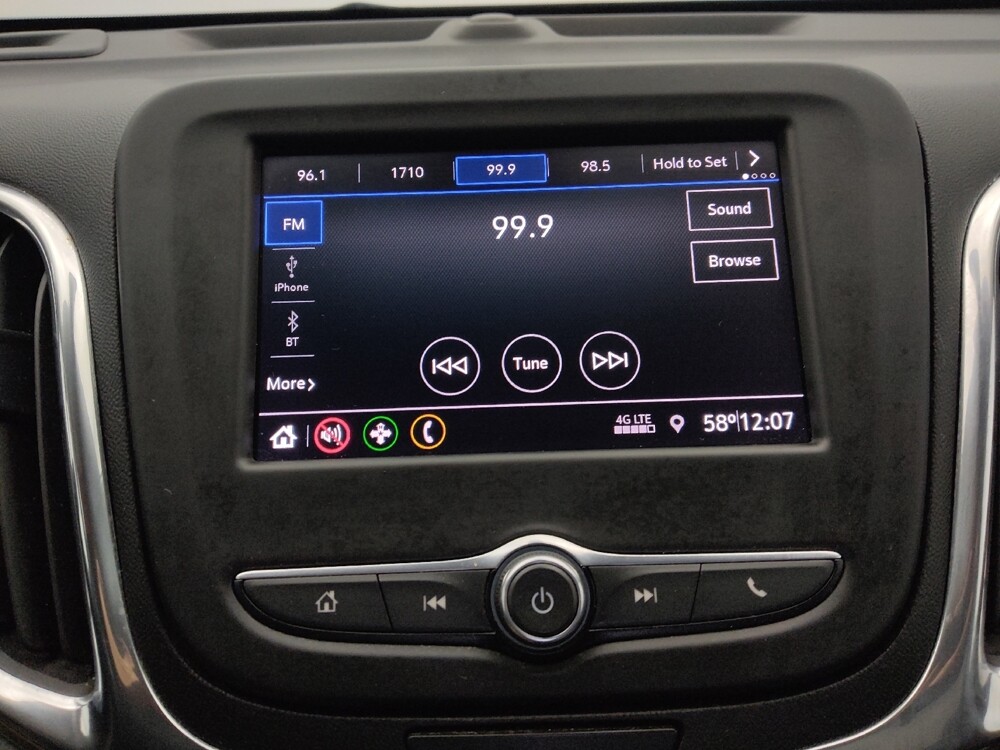 2020 Chevrolet Equinox in St. Louis, MO 63136 - 18091233 25