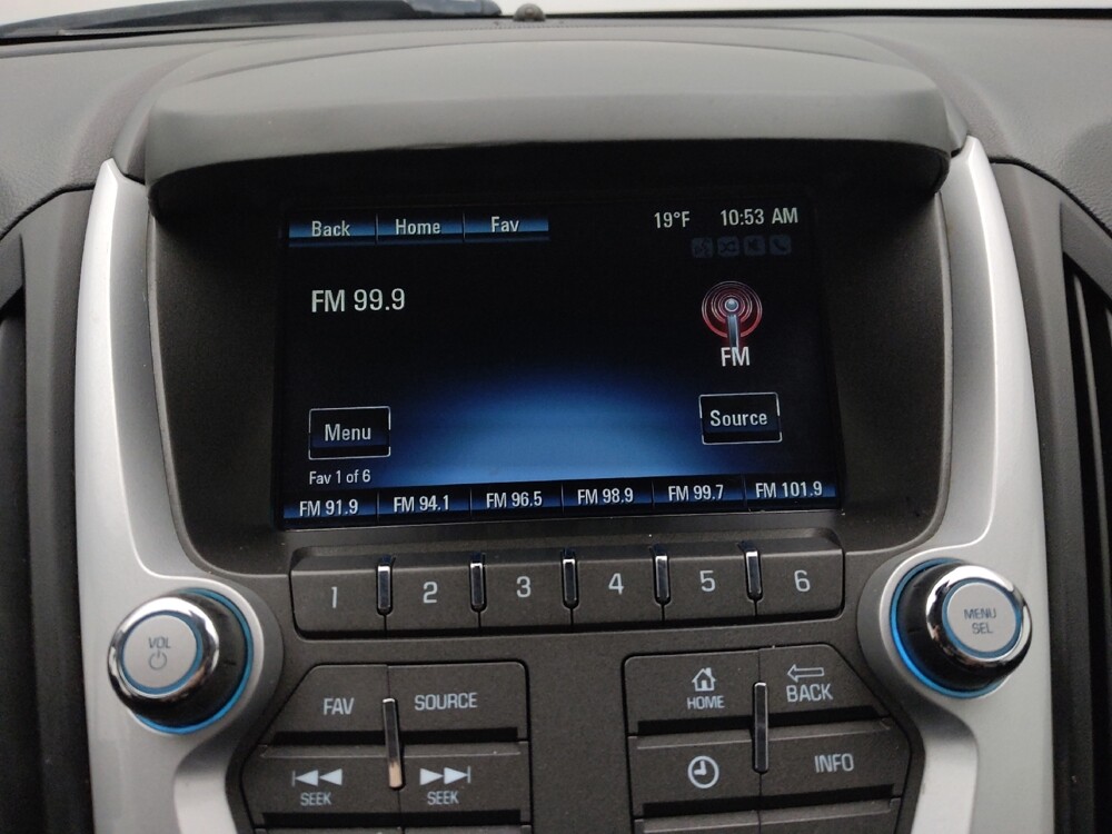 2015 Chevrolet Equinox in St. Louis, MO 63136 - 18091236 25