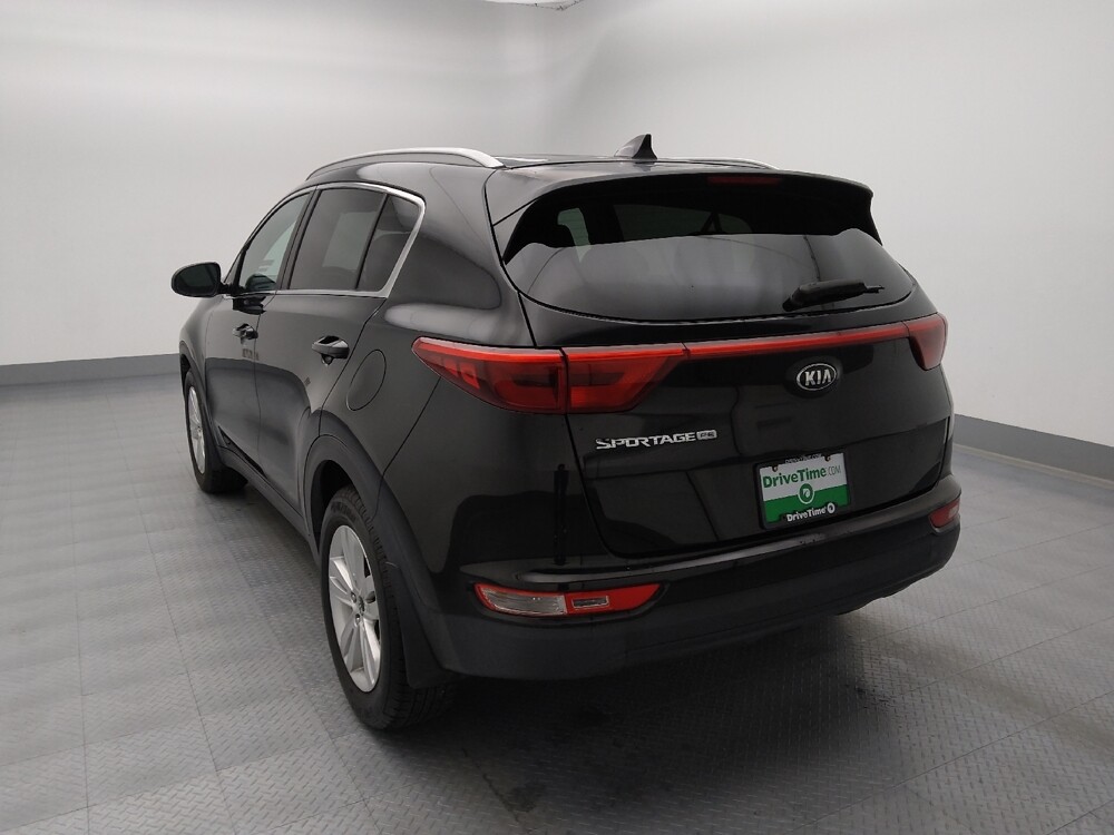 2017 Kia Sportage in Springfield, MO 65807 - 18091238 5