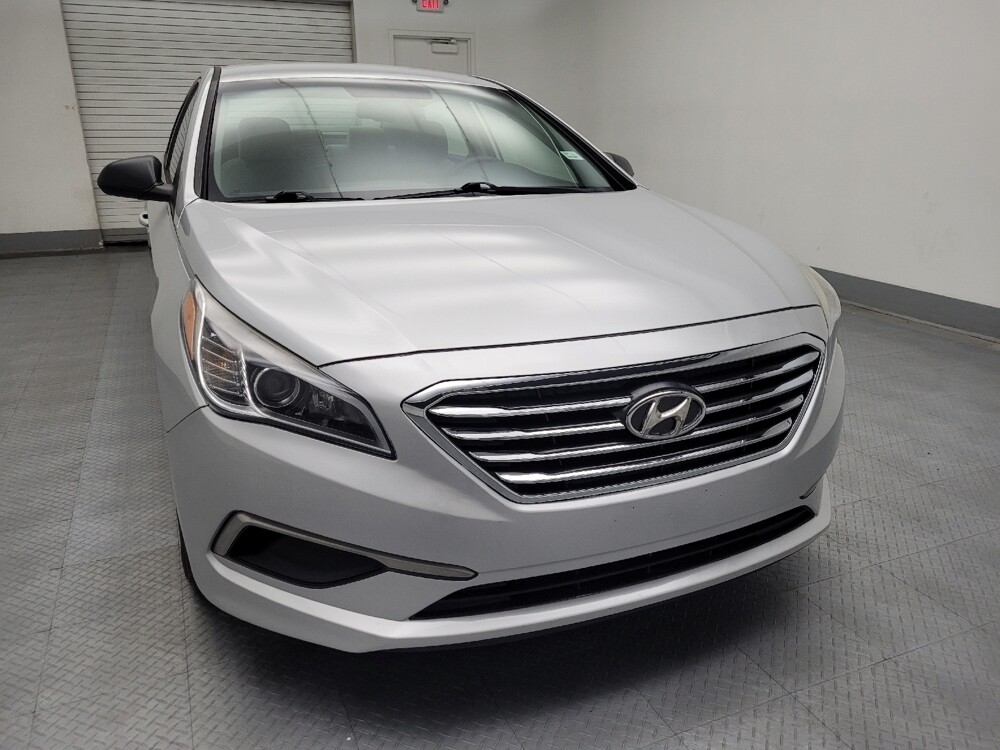 2017 Hyundai Sonata in Midlothian, IL 60445 - 18091241 14