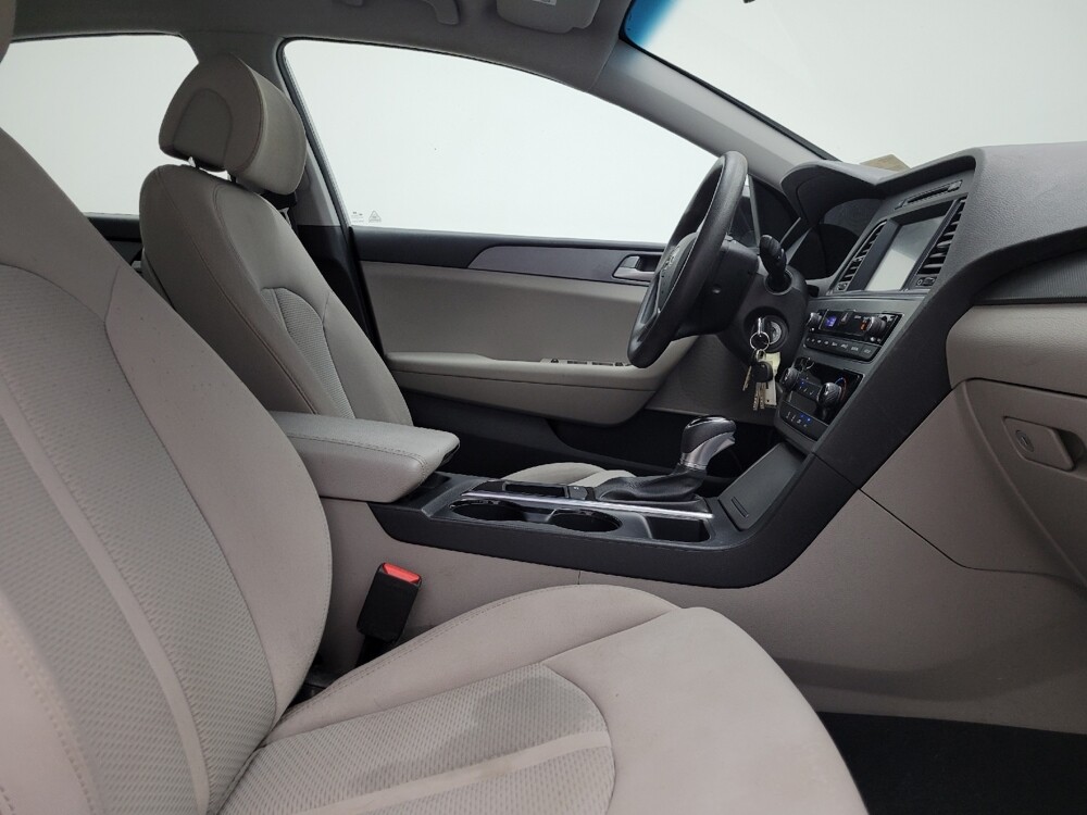 2017 Hyundai Sonata in Midlothian, IL 60445 - 18091241 21
