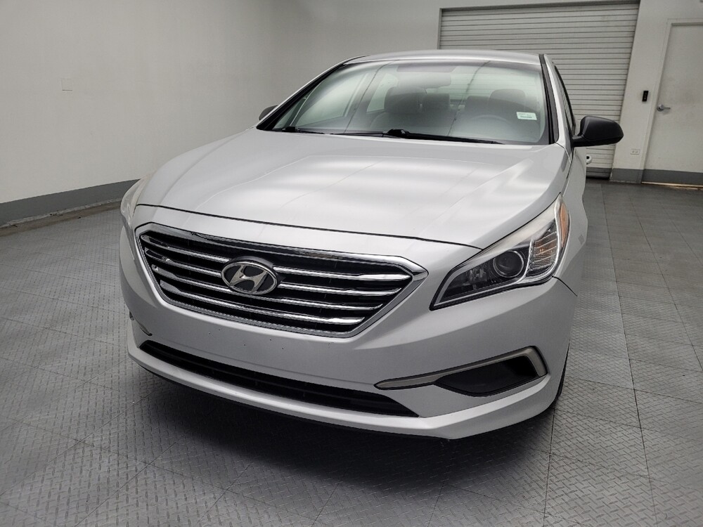 2017 Hyundai Sonata in Midlothian, IL 60445 - 18091241 15