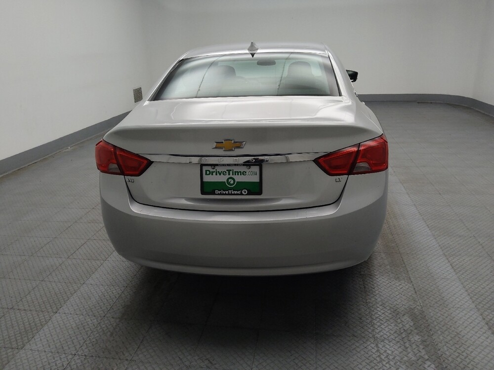 2015 Chevrolet Impala in Des Moines, IA 50310 - 18091242 7