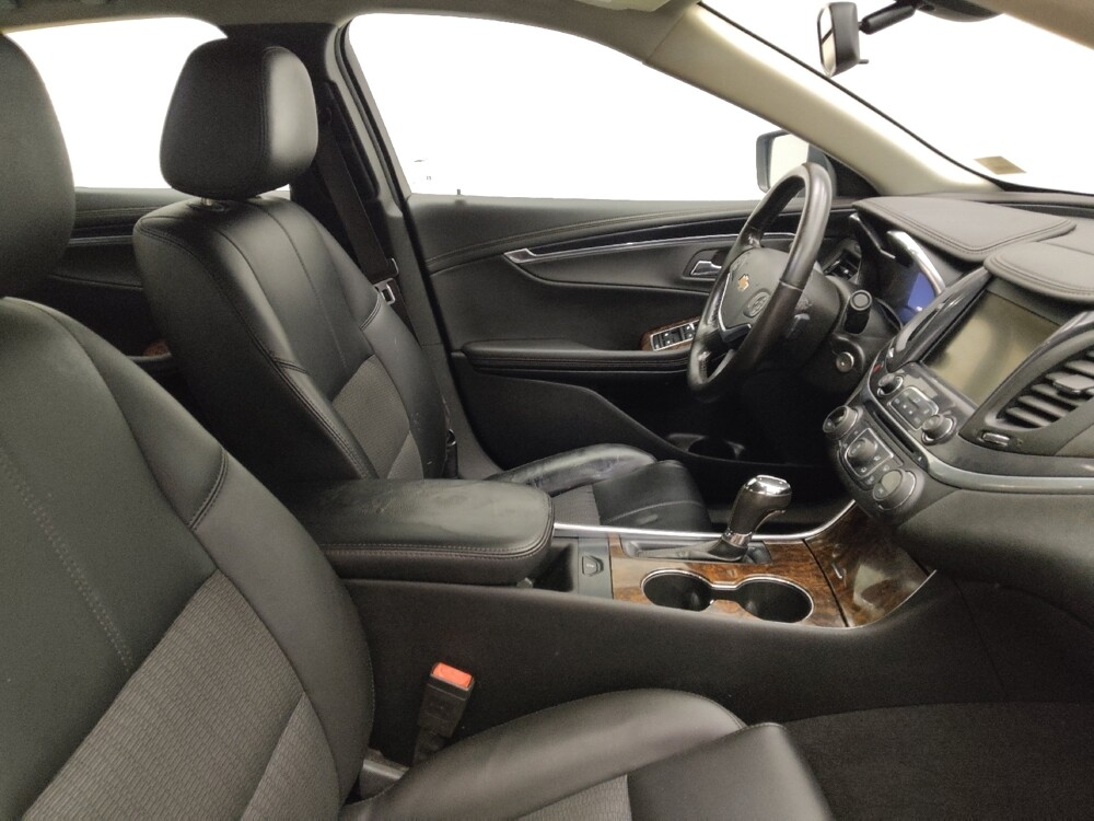 2015 Chevrolet Impala in Des Moines, IA 50310 - 18091242 21