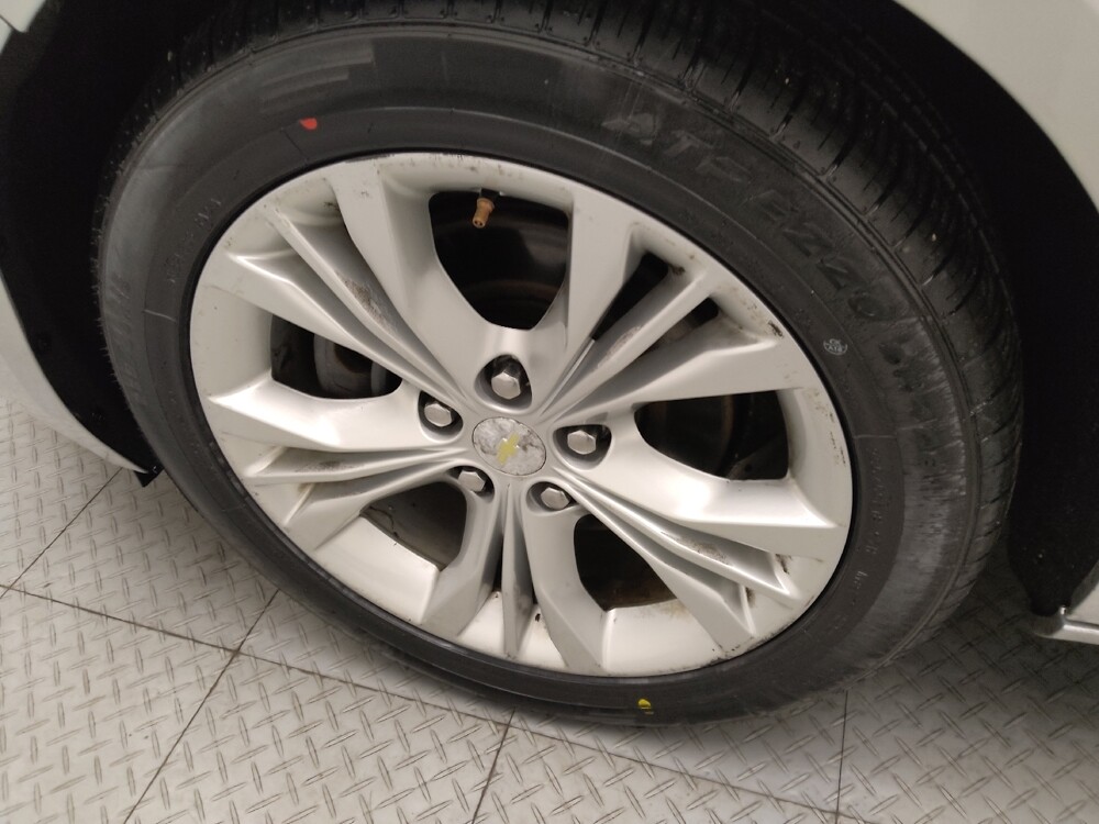 2015 Chevrolet Impala in Des Moines, IA 50310 - 18091242 31