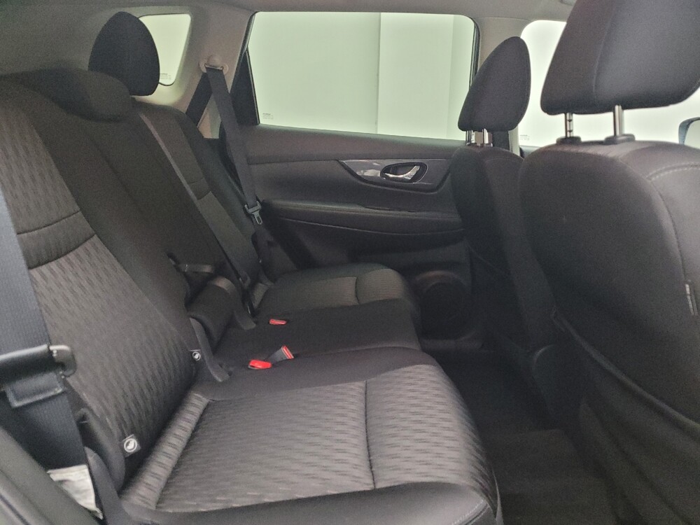 2017 Nissan Rogue in Grand Rapids, MI 49508 - 18091244 19