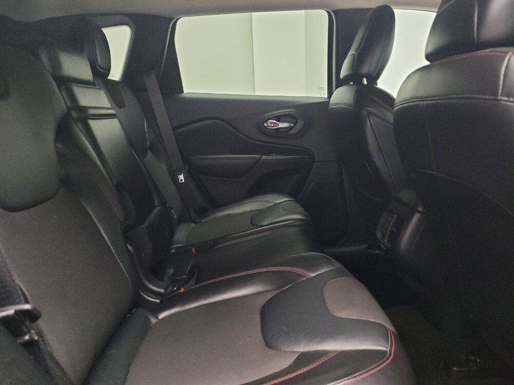 2015 Jeep Cherokee in Taylor, MI 48180 - 18091246 19