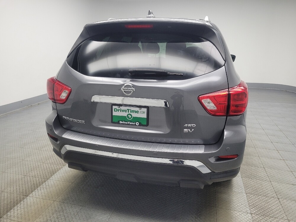 2020 Nissan Pathfinder in Indianapolis, IN 46222 - 18091248 7
