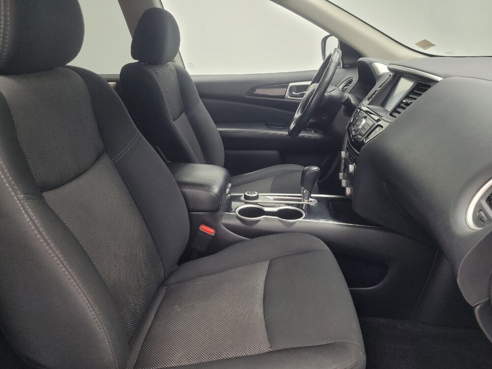 2020 Nissan Pathfinder in Indianapolis, IN 46222 - 18091248 21