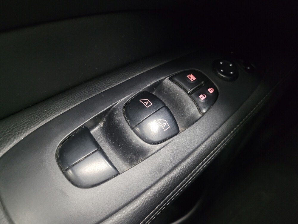 2020 Nissan Pathfinder in Indianapolis, IN 46222 - 18091248 27