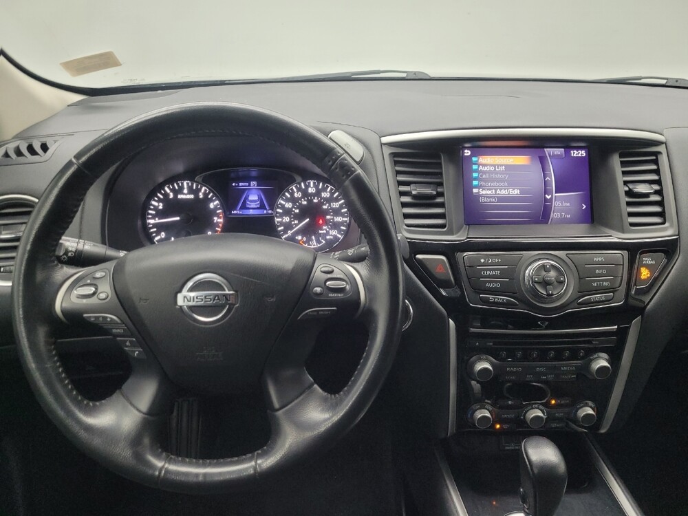 2020 Nissan Pathfinder in Indianapolis, IN 46222 - 18091248 22