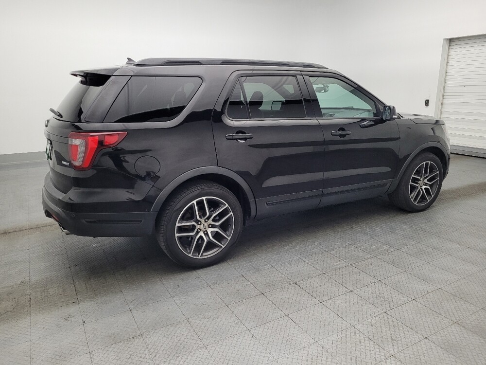 2019 Ford Explorer in Gainesville, FL 32609 - 18091252 10