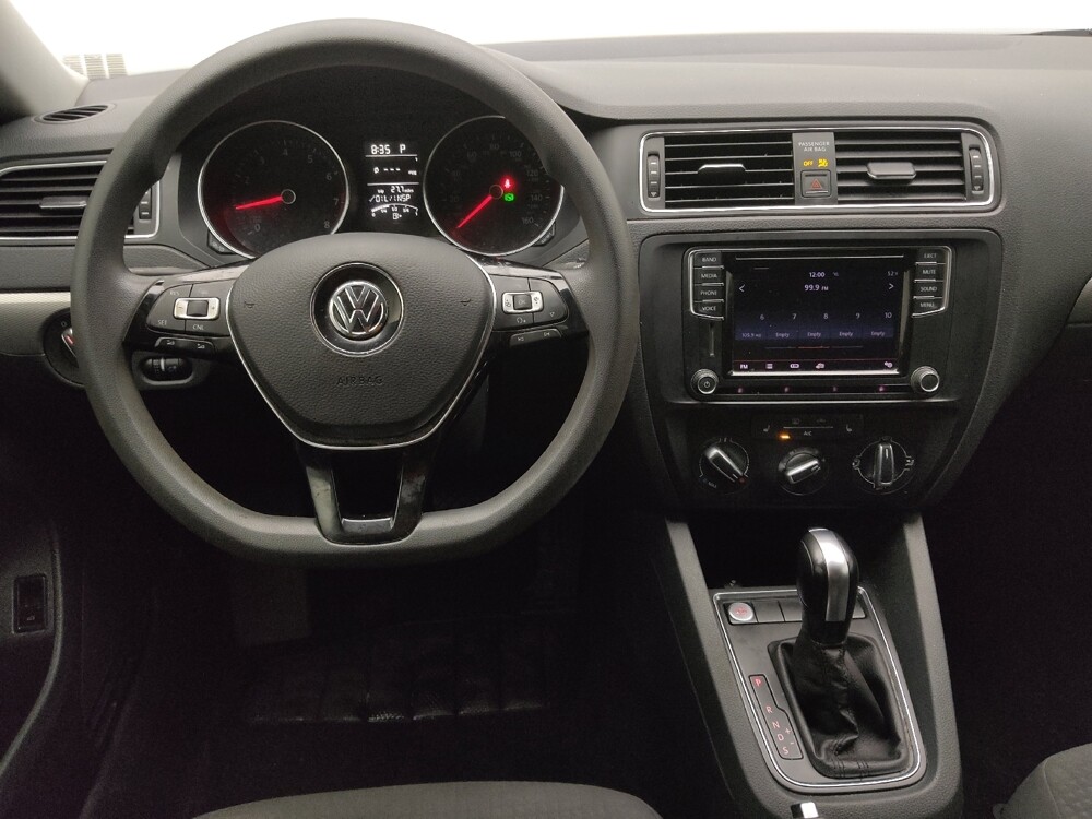2016 Volkswagen Jetta in St. Louis, MO 63125 - 18091253 22