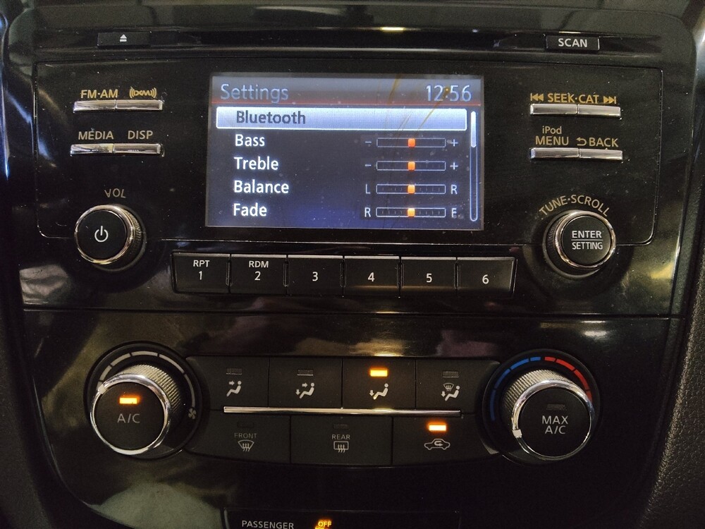 2018 Nissan Rogue Sport in Jacksonville, FL 32210 - 18091255 25