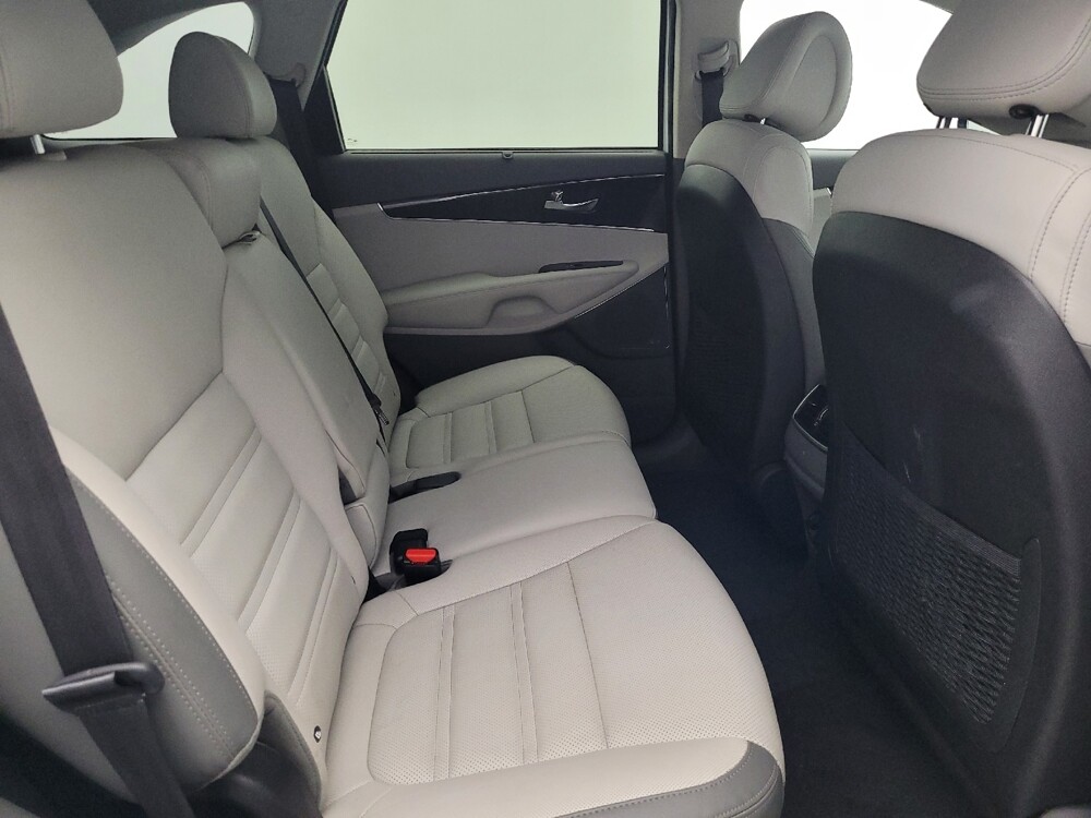 2016 Kia Sorento in Ocala, FL 34471 - 18091260 19