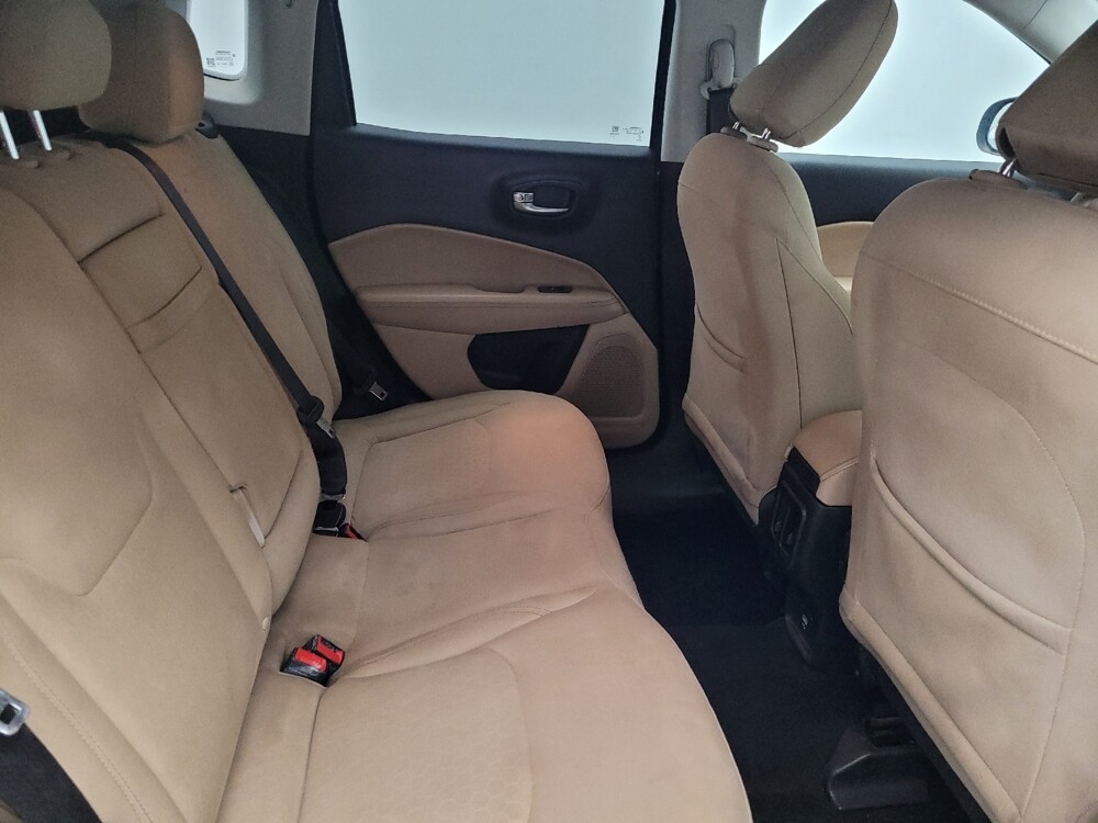 2018 Jeep Compass in Pensacola, FL 32505 - 18091262 19