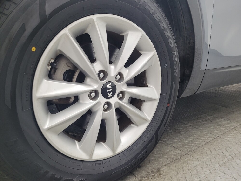 2020 Kia Sorento in Savannah, GA 31419 - 18091265 31