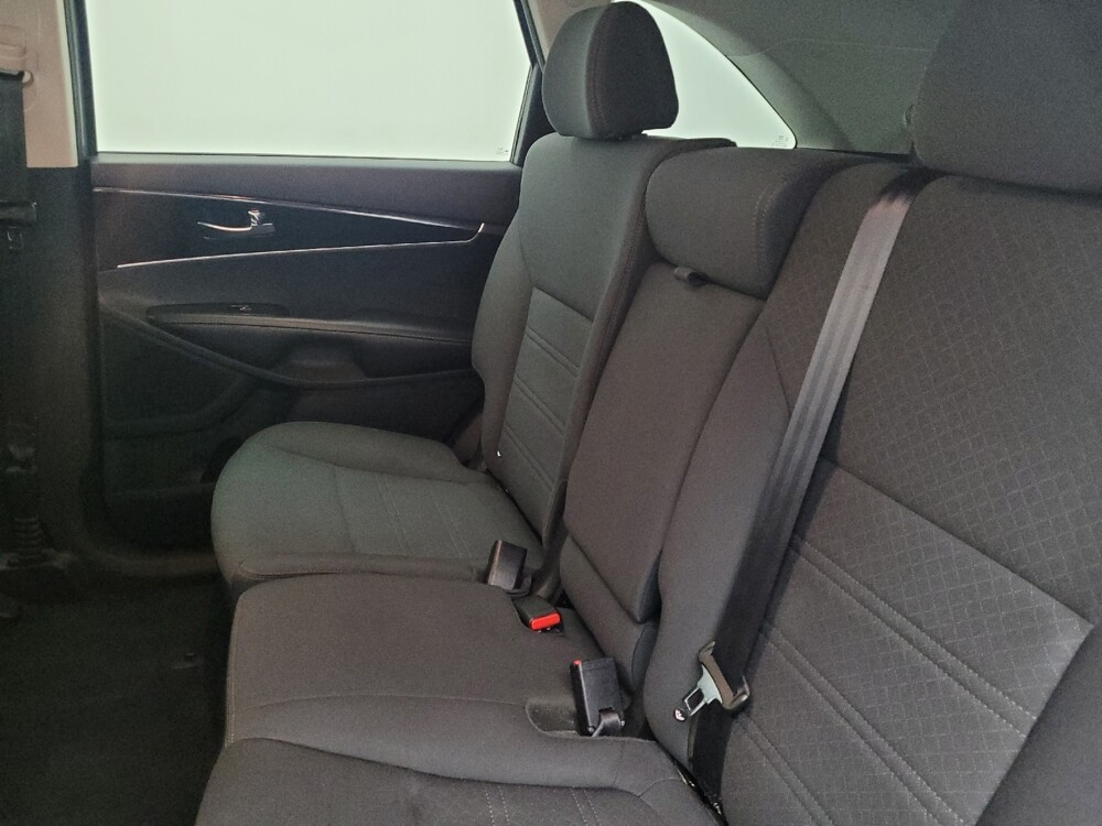 2020 Kia Sorento in Savannah, GA 31419 - 18091265 18