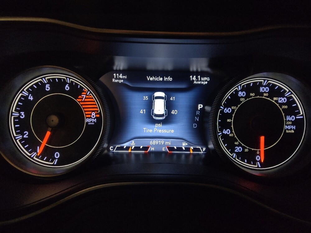 2019 Jeep Cherokee in Pensacola, FL 32505 - 18091266 23