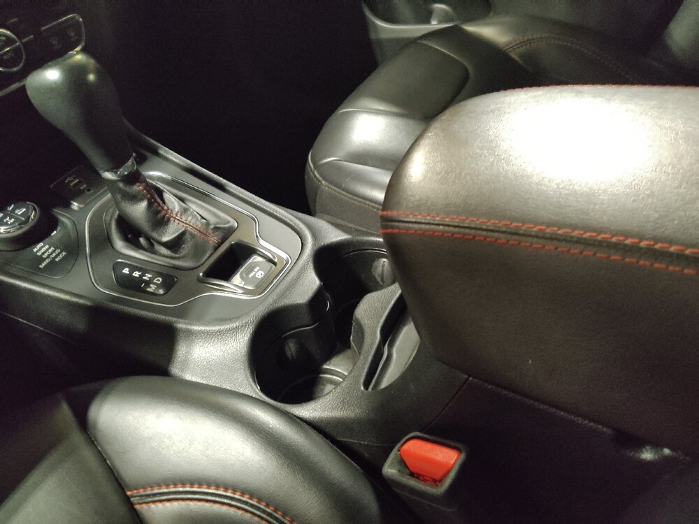 2019 Jeep Cherokee in Pensacola, FL 32505 - 18091266 26