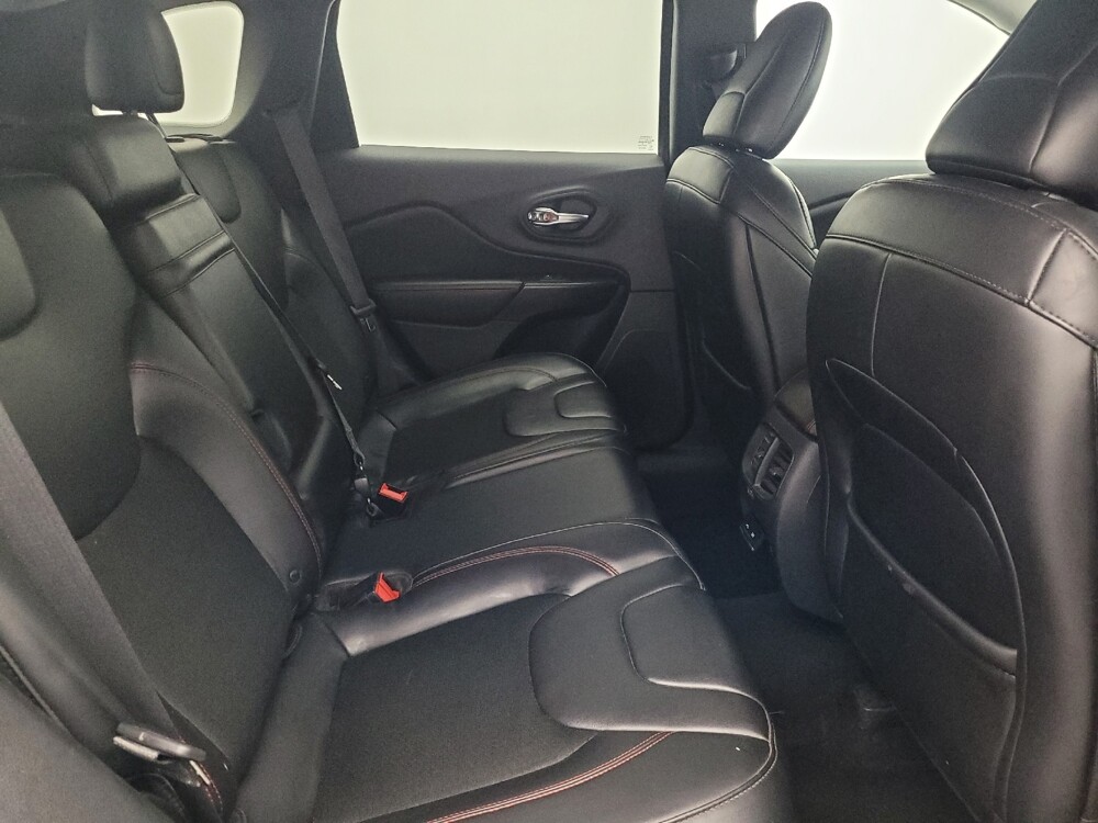 2019 Jeep Cherokee in Pensacola, FL 32505 - 18091266 19