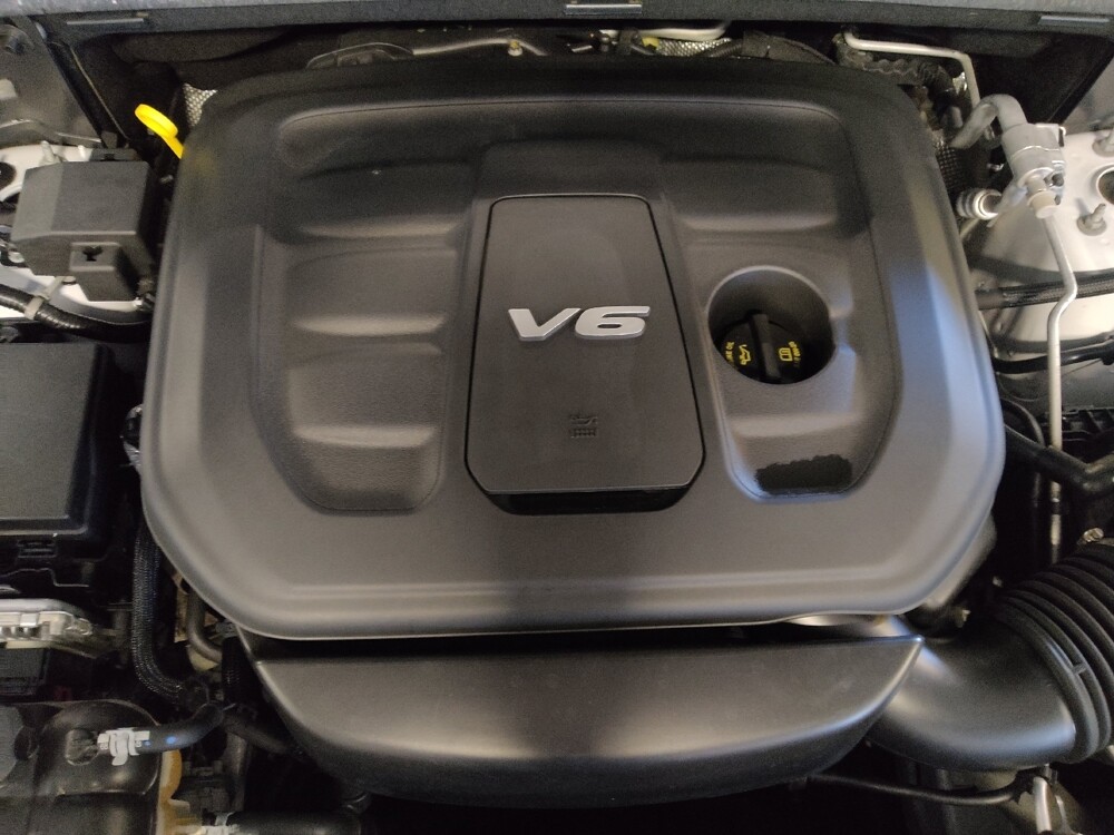 2018 Jeep Grand Cherokee in Gainesville, FL 32609 - 18091271 30