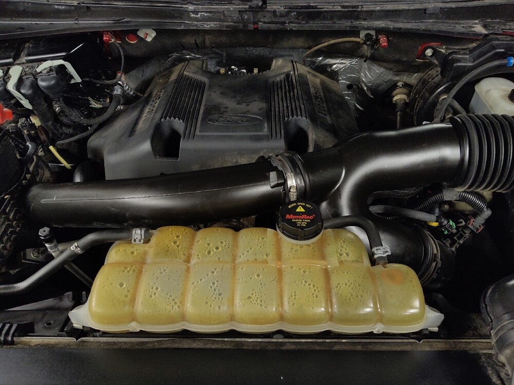 2020 Ford Expedition in Houston, TX 77060 - 18091279 30