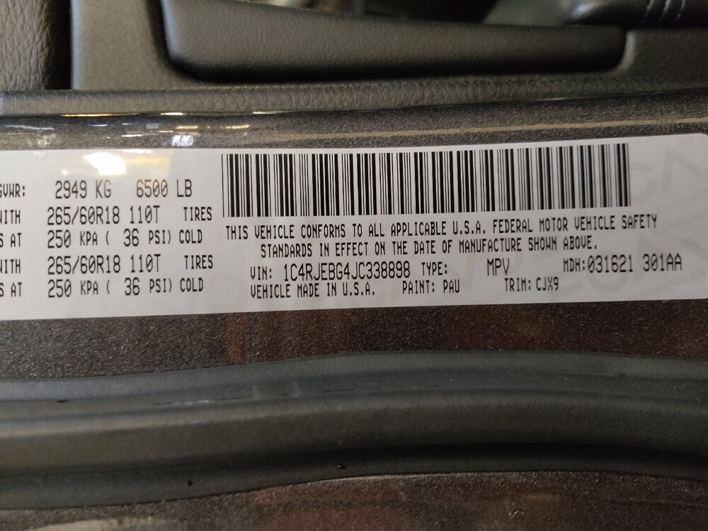 2018 Jeep Grand Cherokee in Winston-Salem, NC 27103 - 18091280 33