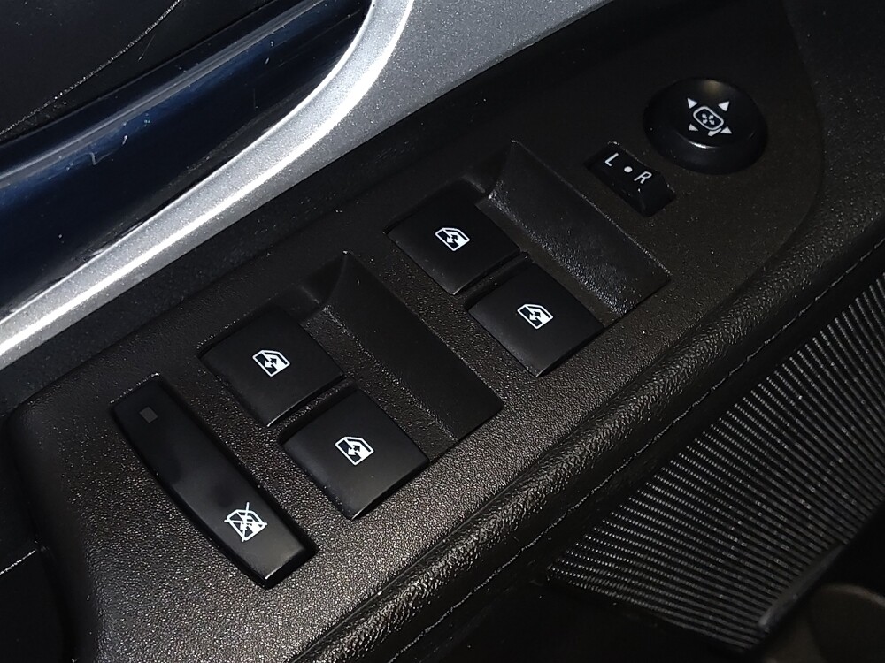 2017 Chevrolet Equinox in Gainesville, FL 32609 - 18091285 27