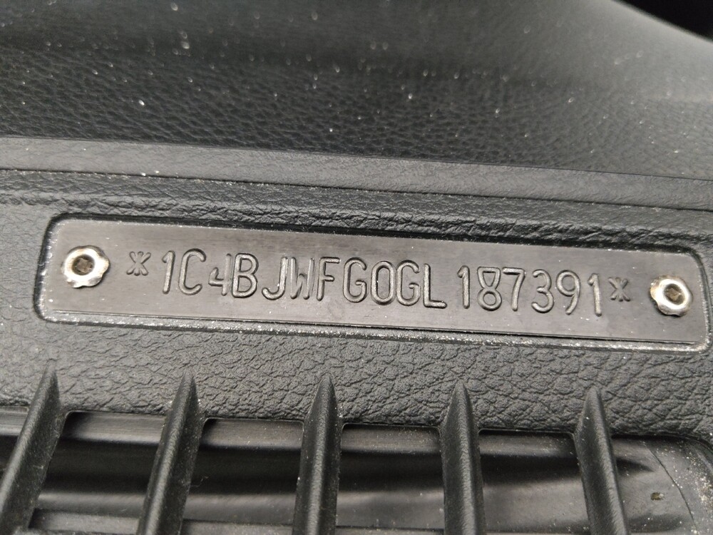 2016 Jeep Wrangler in Lombard, IL 60148 - 18091288 33