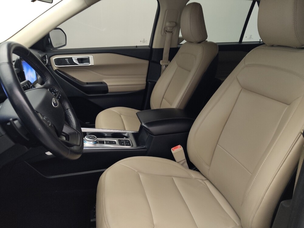 2020 Ford Explorer in Gainesville, FL 32609 - 18091289 17