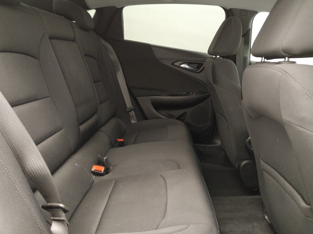 2020 Chevrolet Malibu in Denver, CO 80012 - 18091296 19