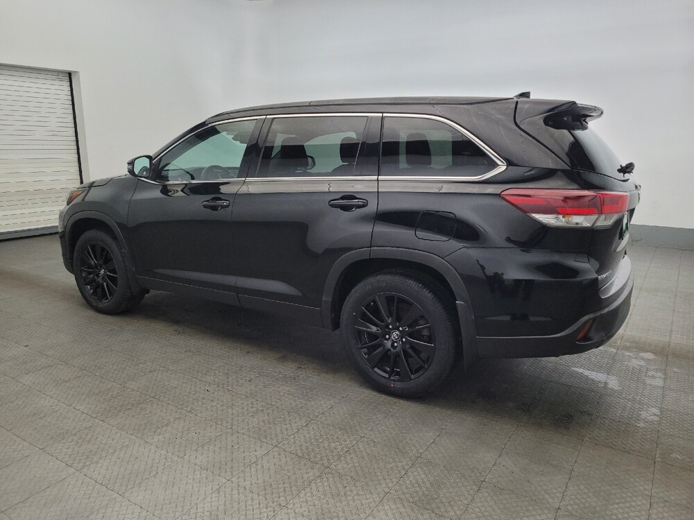 2019 Toyota Highlander in Richmond, VA 23235 - 18091299 3