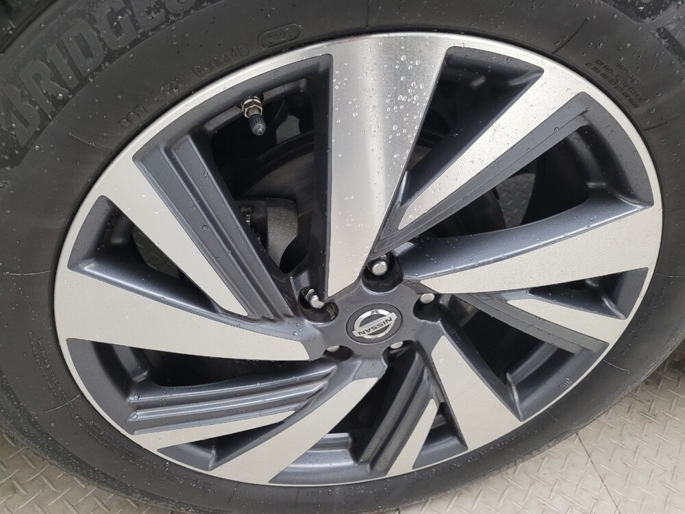 2018 Nissan Murano in Grand Rapids, MI 49508 - 18091300 31