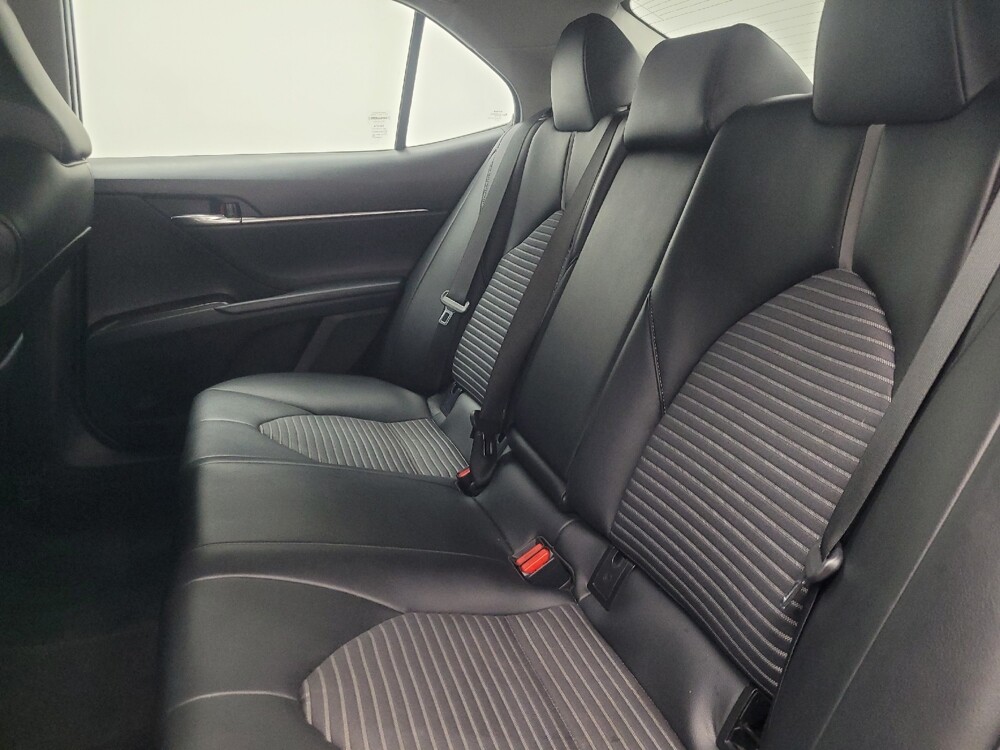 2022 Toyota Camry in Indianapolis, IN 46219 - 18091301 18