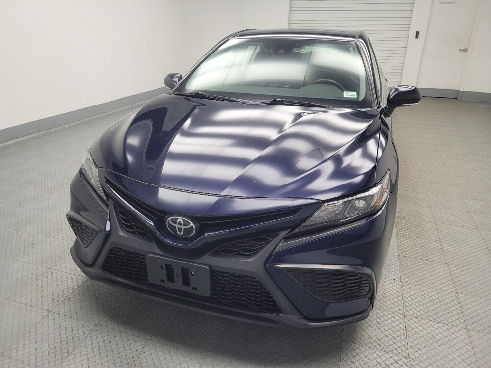 2022 Toyota Camry in Indianapolis, IN 46219 - 18091301 15