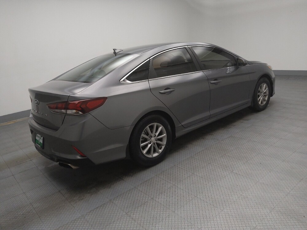 2018 Hyundai Sonata in Midlothian, IL 60445 - 18091305 10
