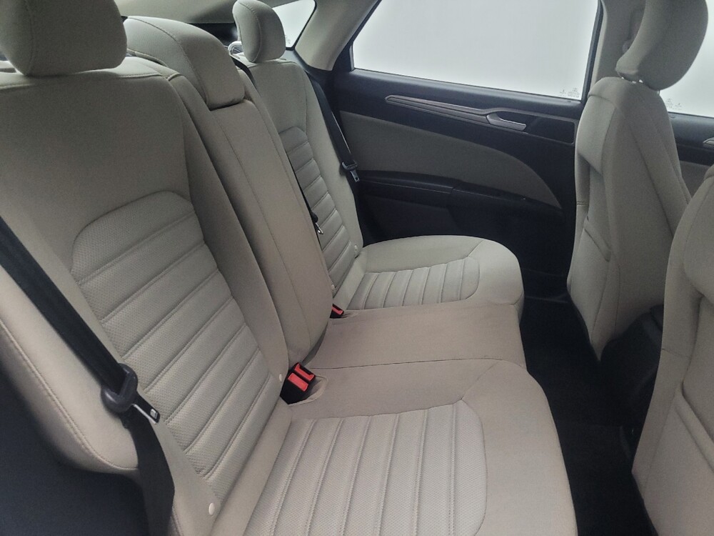 2018 Ford Fusion in Marietta, GA 30062 - 18091309 19